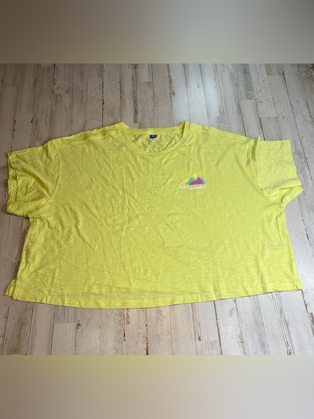 Old Navy Cropped Neon Yellow Short-Sleeve Graphic Tee"hike minded"